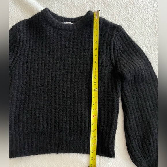 SOLD Reformation Black Sweater Size S - Picture 8 of 9